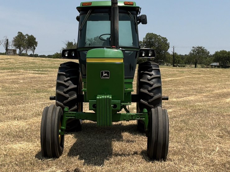1981-john-deere-4440-image-2