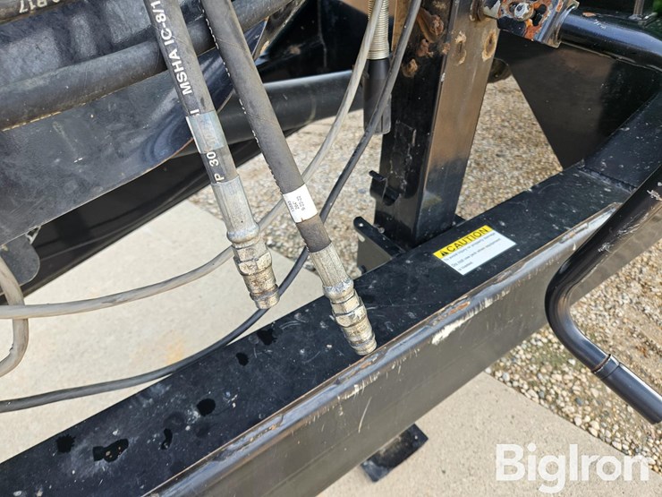 2023-demco-2200-grain-cart-image-12