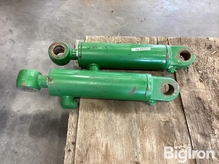 john-deere-24-image-4