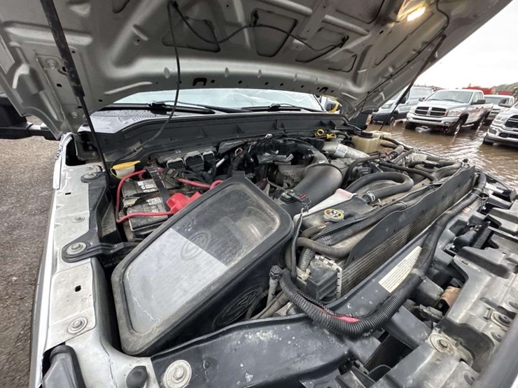 2016-ford-f350-image-28