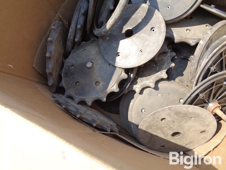john-deere/-kinze-closing-wheel-image-11