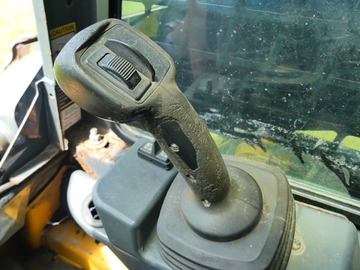 deere-317g-image-15