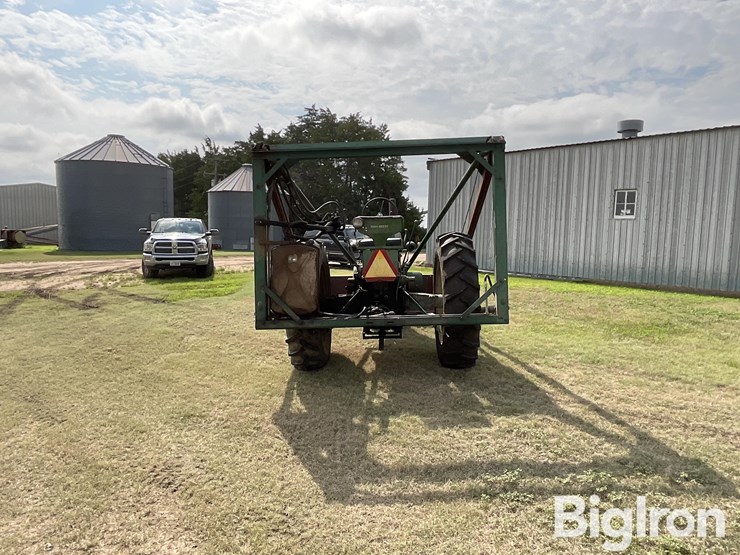 john-deere-70-image-6