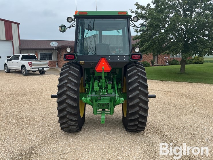 john-deere-4440-image-6
