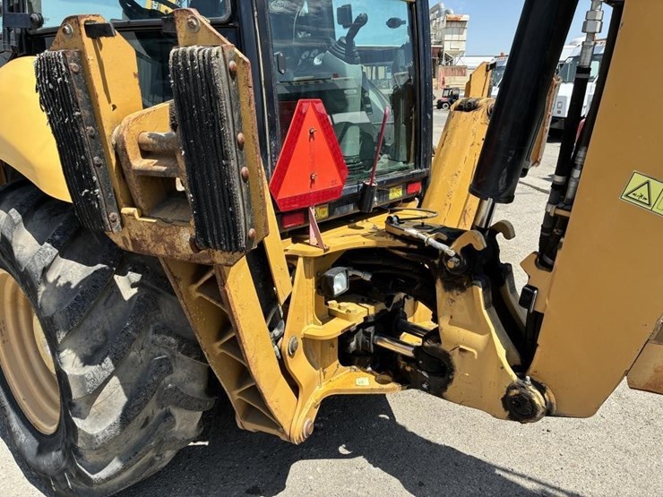 2008-caterpillar-420e-image-12