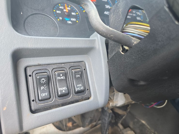 2006-international-durastar-4300-image-53
