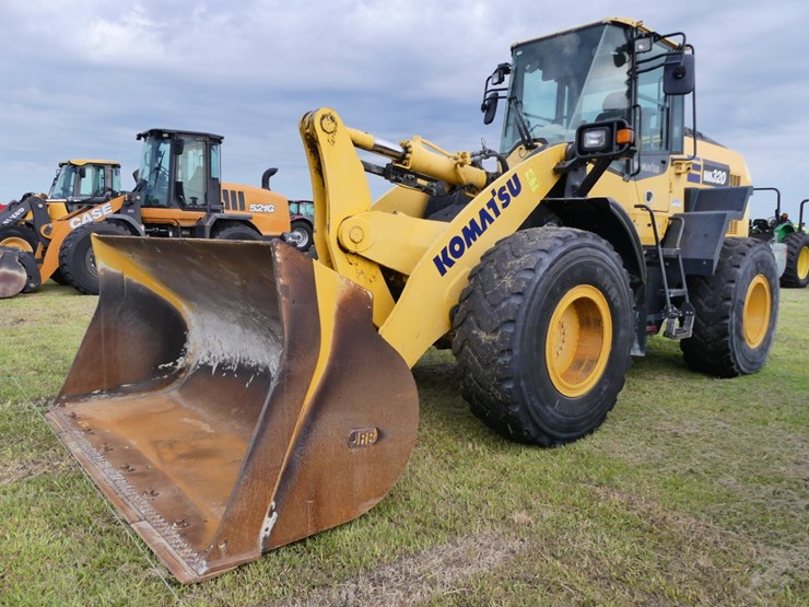komatsu-wa320-image-1