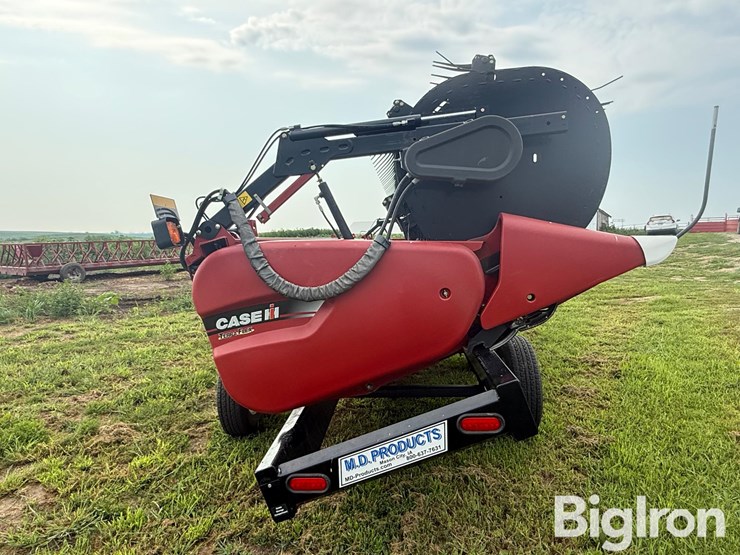 2014-case-ih-3162-image-4