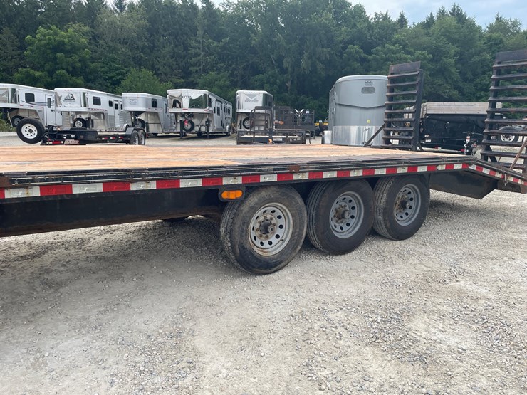 #403-•-2015-quality-8.5-x-25'-flatbed-gooseneck-(has-in-title)-(helenville,-wi)-image-7