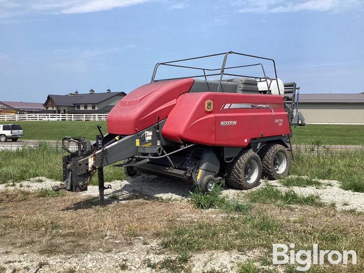 2014-massey-ferguson-2270-image-1
