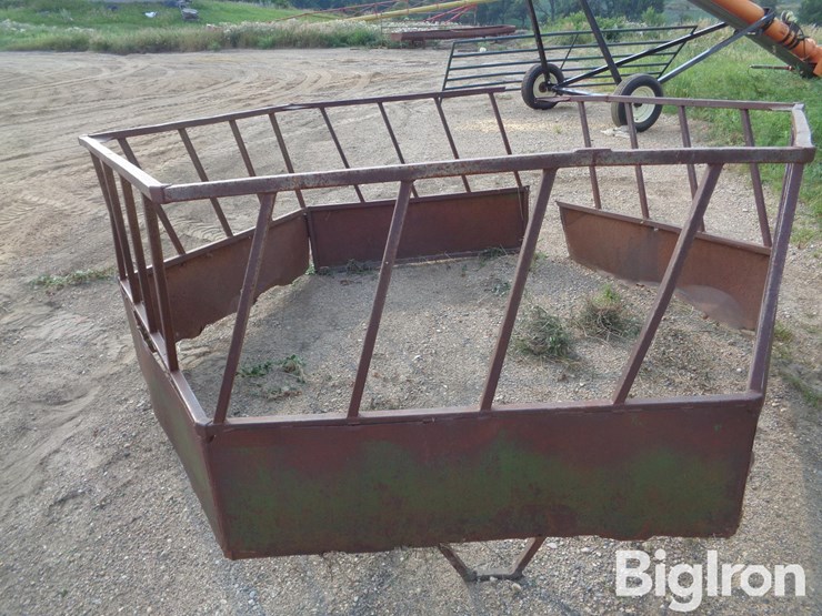 round-bale-feeder-image-10