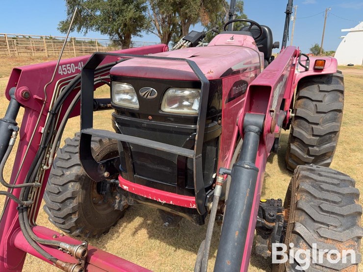 2015-mahindra-4540-image-16
