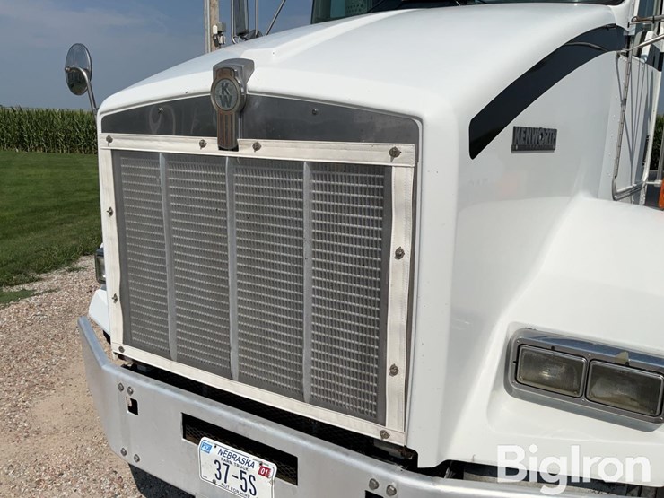 1999-kenworth-t800-image-10