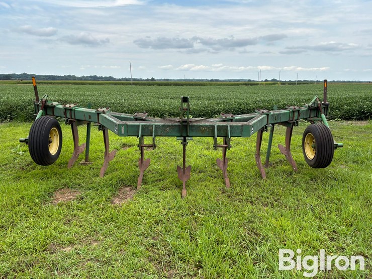 john-deere-915-image-2