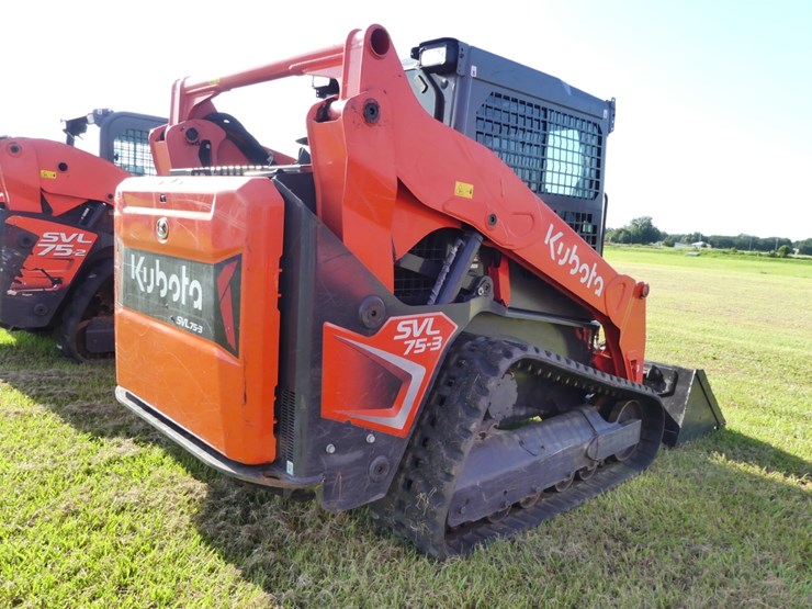 kubota-svl75-3-image-3