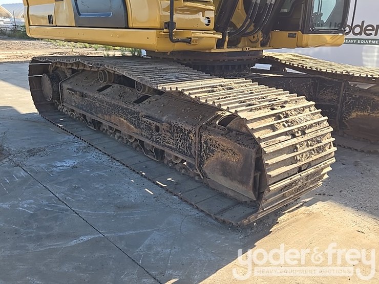 2019-caterpillar-336-image-14