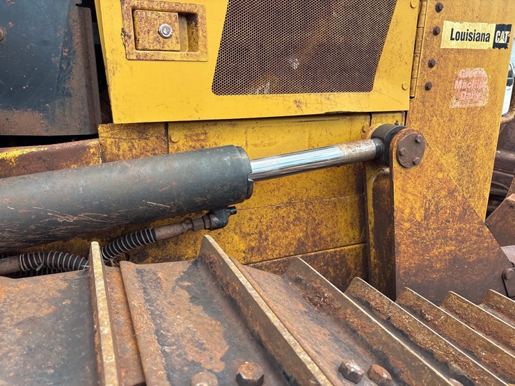 caterpillar-d6n-lgp-image-5