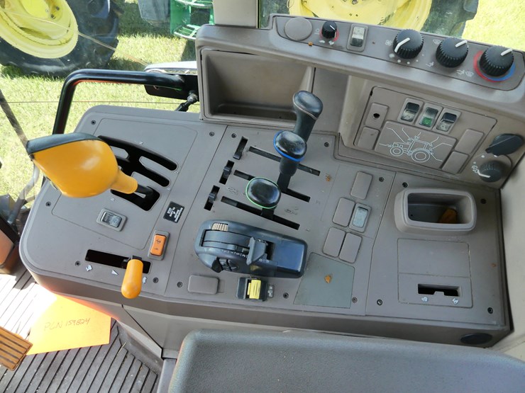 john-deere-6125m-image-13