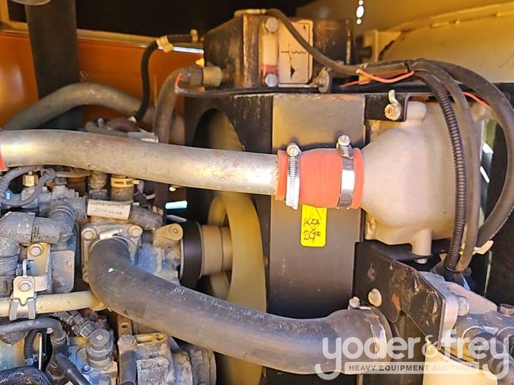 2014-terex-ta9-image-23