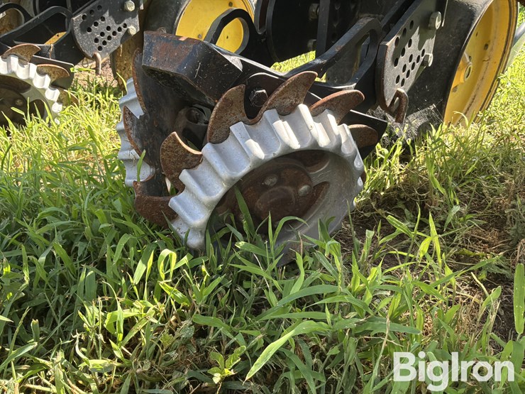 1990-john-deere-7300-image-19
