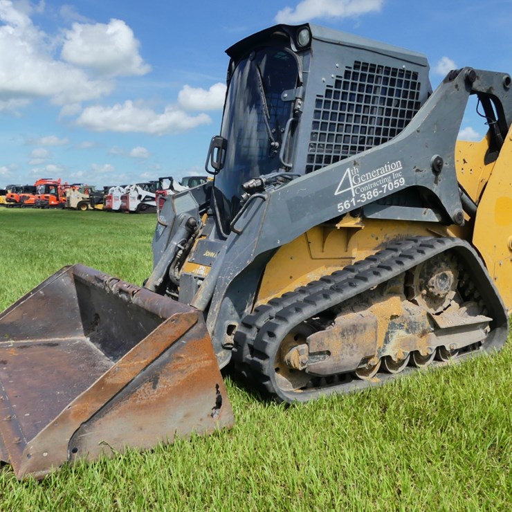 DEERE 317G
