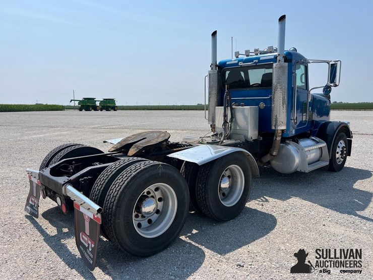 2007-peterbilt-378-image-5