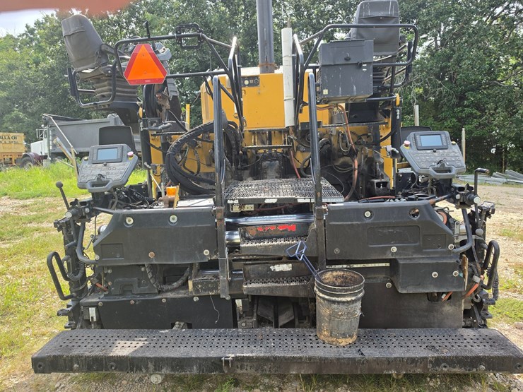 caterpillar-ap-1055f-image-16