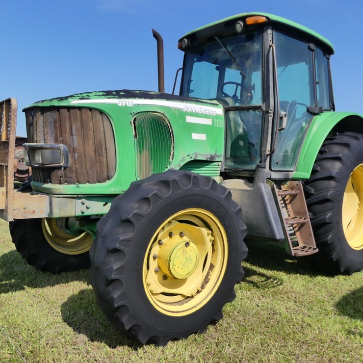 JOHN DEERE 6715