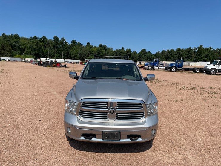 2013-dodge-1500-image-9