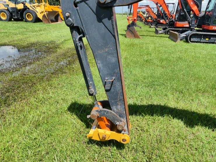deere-30g-image-9
