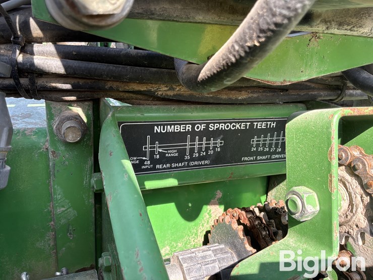 1990-john-deere-7300-image-11