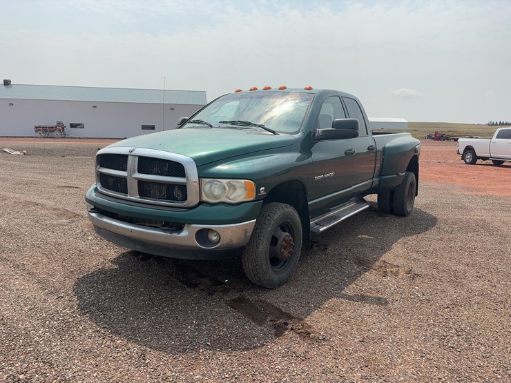 2003-dodge-3500-image-1