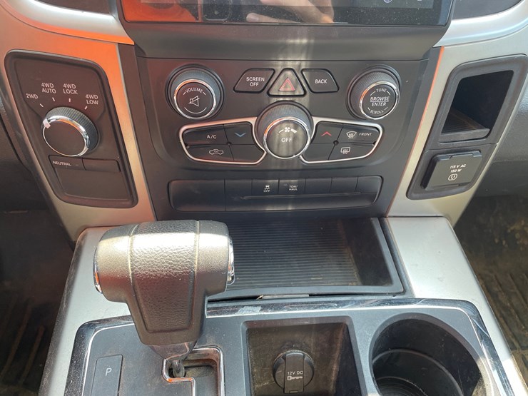 2013-dodge-1500-image-80