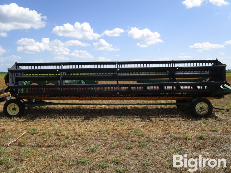 1990-john-deere-925f-image-2
