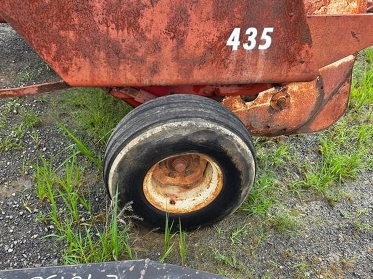 internatinal-435i-square-baler-image-9