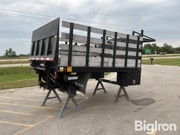 2020-massey-ferguson-730-image-5