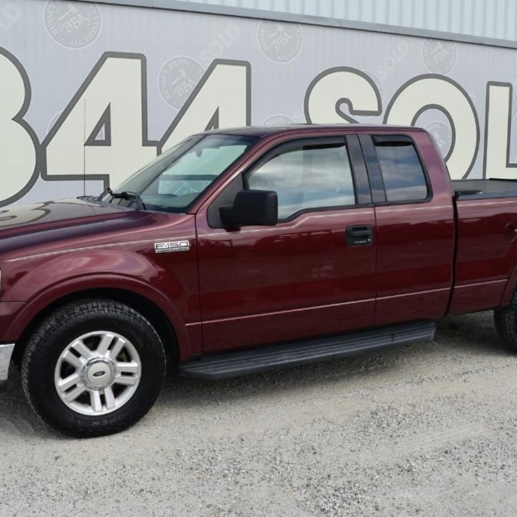2004 FORD F150 LARIAT
