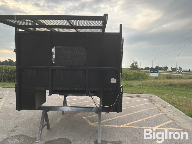 2020-massey-ferguson-730-image-10