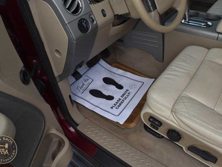 2004-ford-f150-lariat-image-35