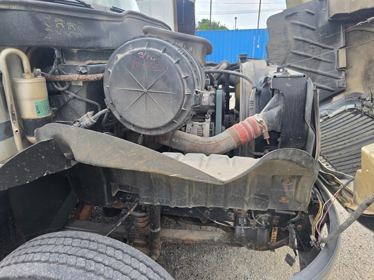 2006-international-durastar-4300-image-32