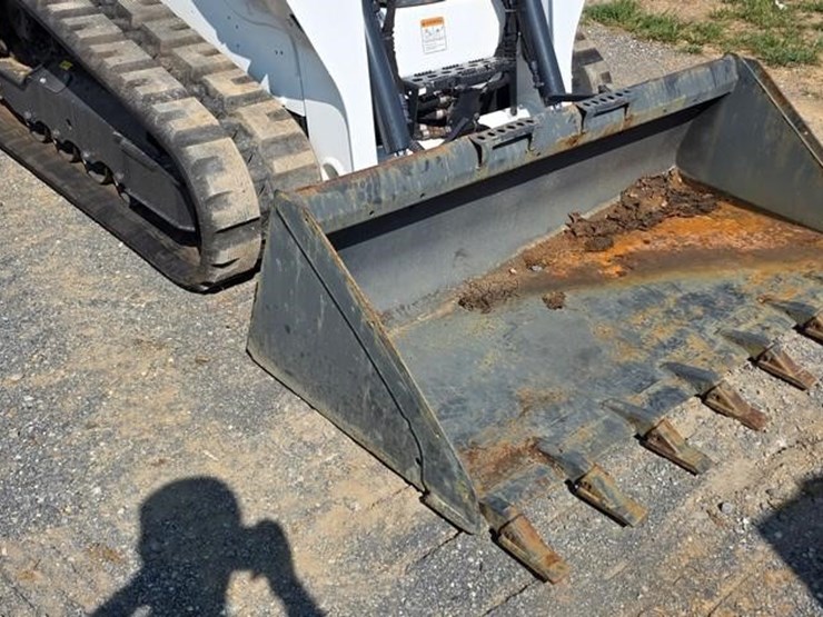 2019-bobcat-t595-image-6