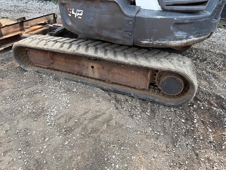 2021-bobcat-e42-image-16