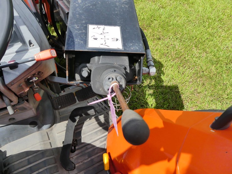 kubota-l3710-image-16