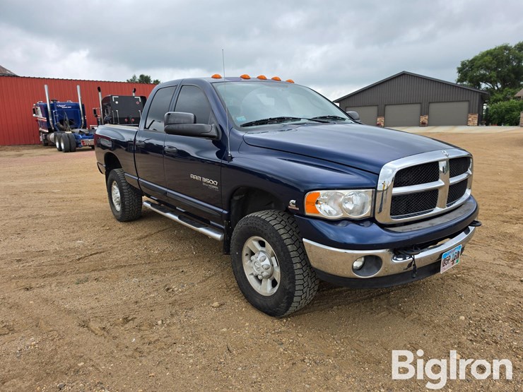 2005-dodge-ram-3500-image-3