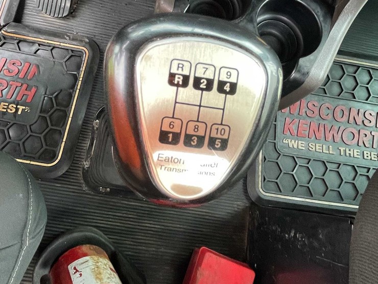 2006-kenworth-t800-image-77
