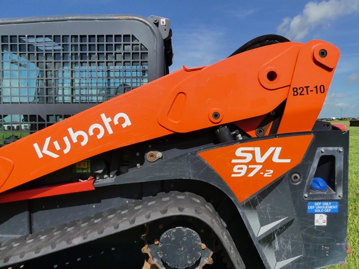 2024-kubota-svl97-2-image-8