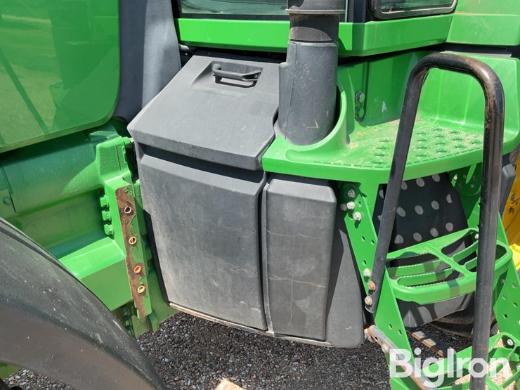 2006-john-deere-8330-image-17