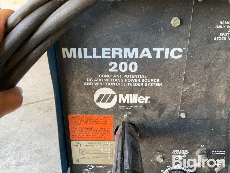 miller-millermatic-200-wire-welder-image-12