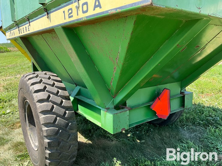 john-deere-1210a-image-12