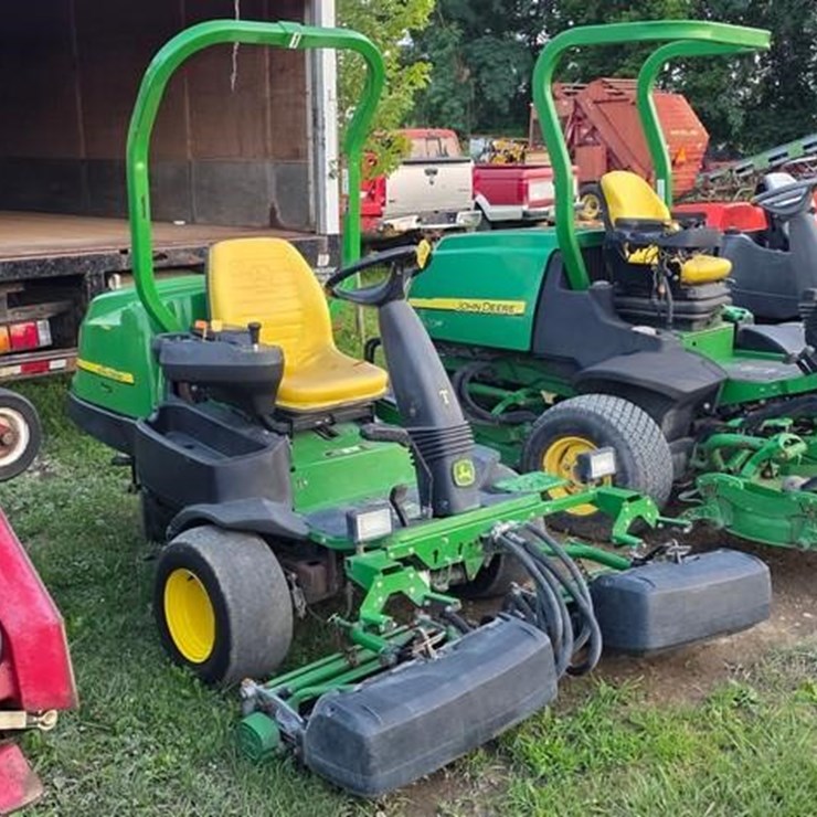 2009 JOHN DEERE 2500B